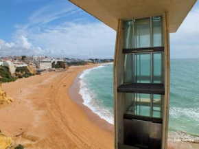 Sun Apartment on the Beach